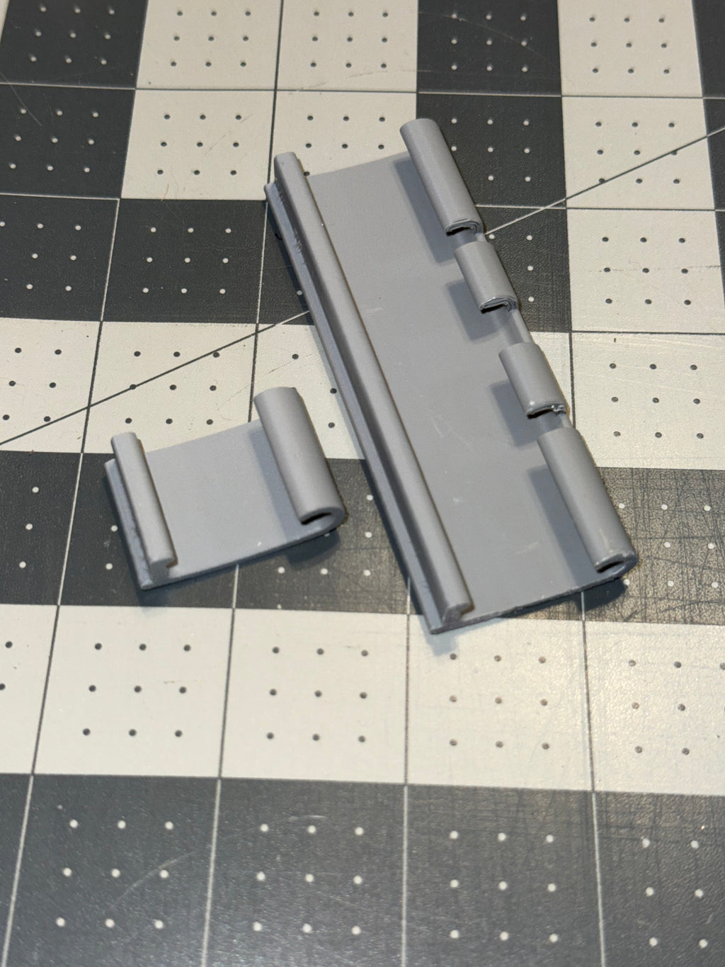 Replacement Clips for Petmate Kennel Cab & Pet Taxi Carrier