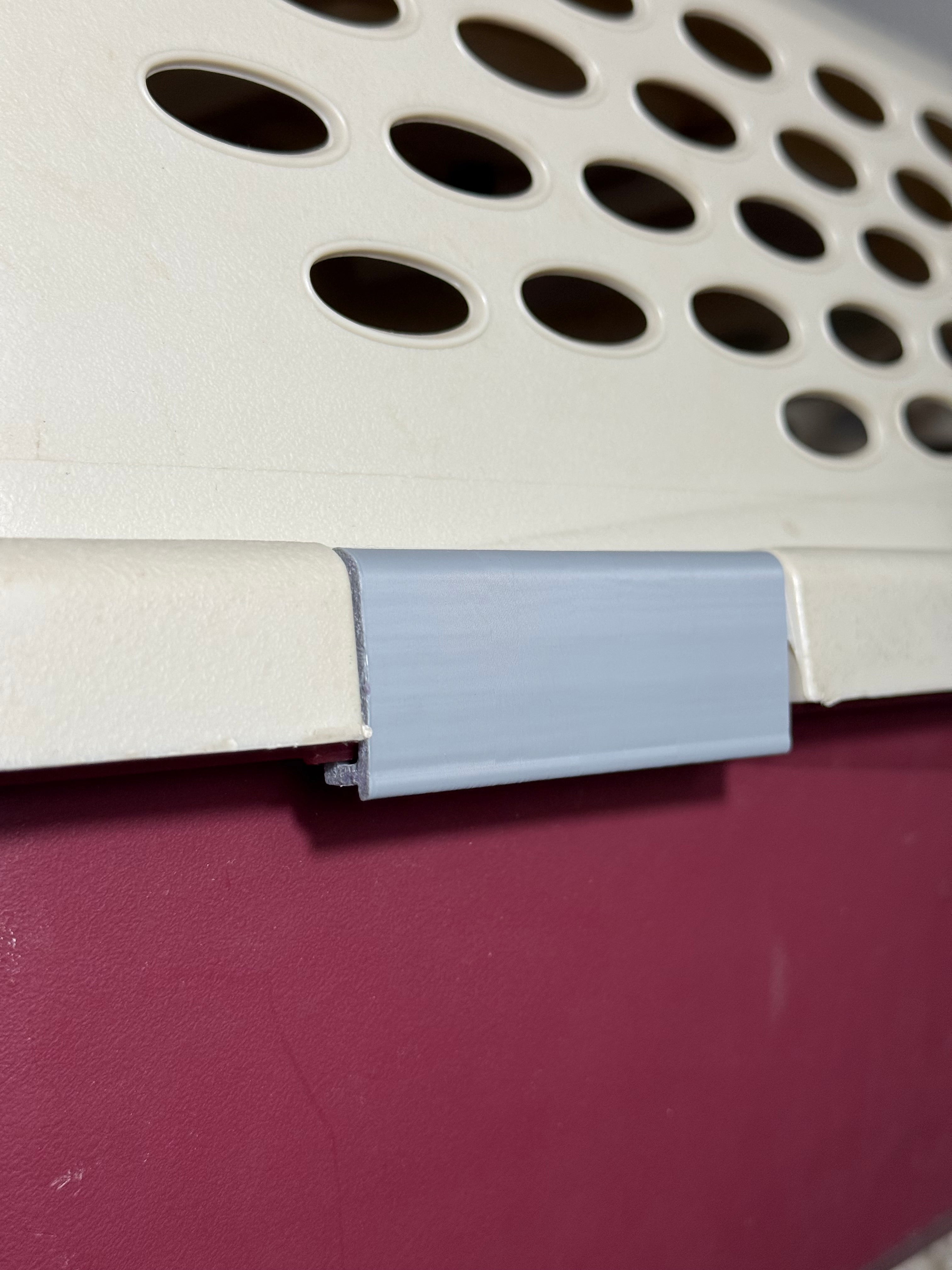 Replacement Clips for Petmate Kennel Cab & Pet Taxi Carrier